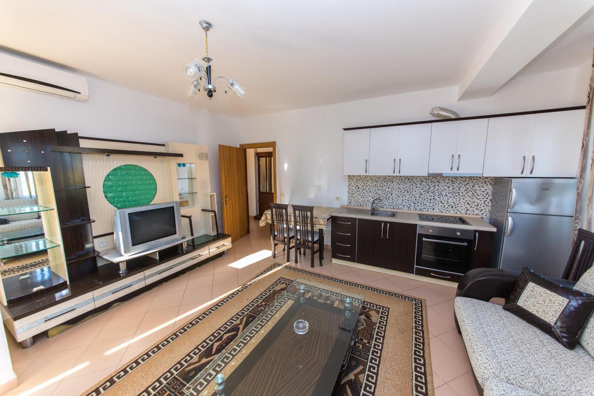 Apartments Qerret Голем Екстер'єр фото