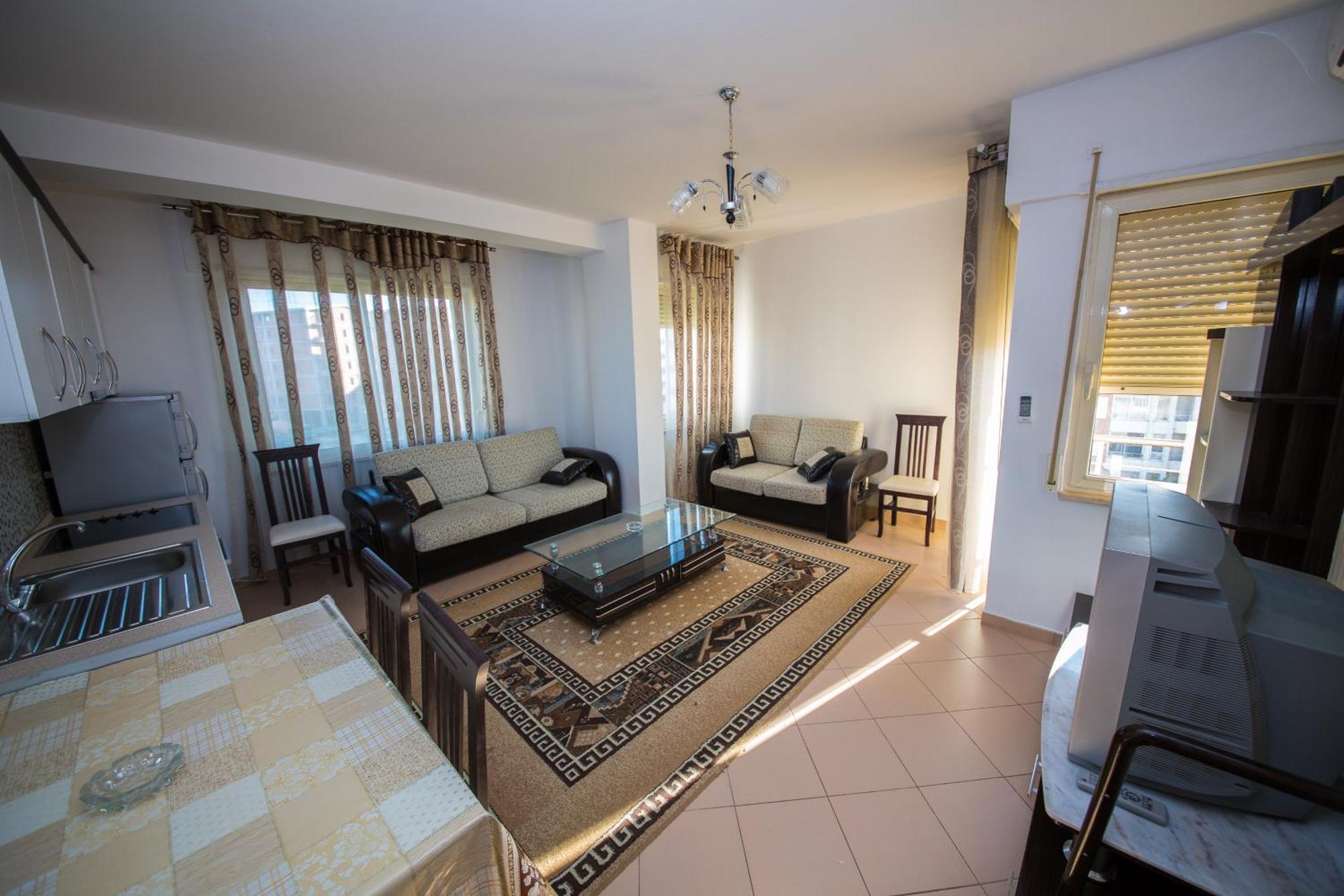Apartments Qerret Голем Екстер'єр фото
