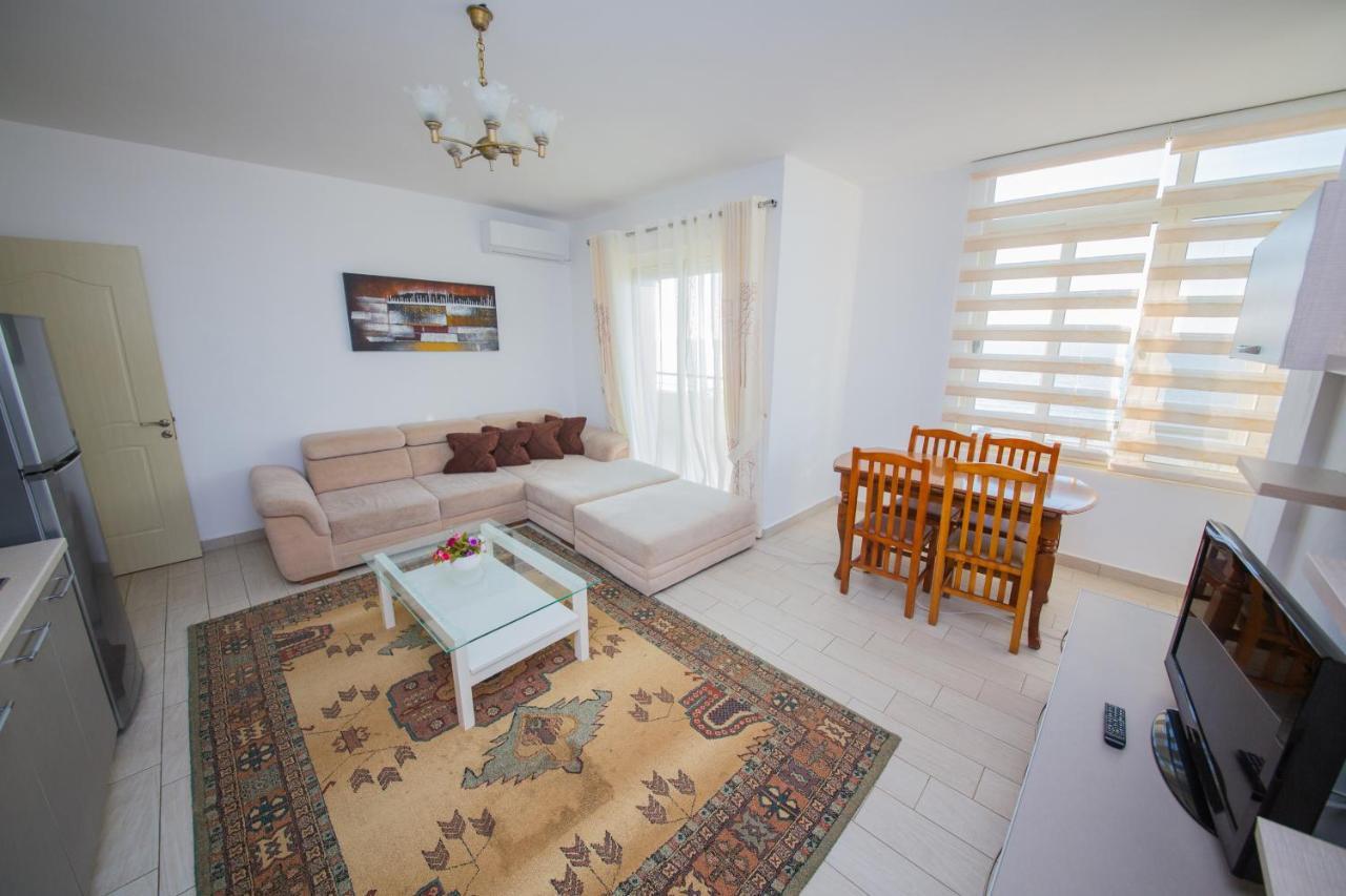 Apartments Qerret Голем Екстер'єр фото