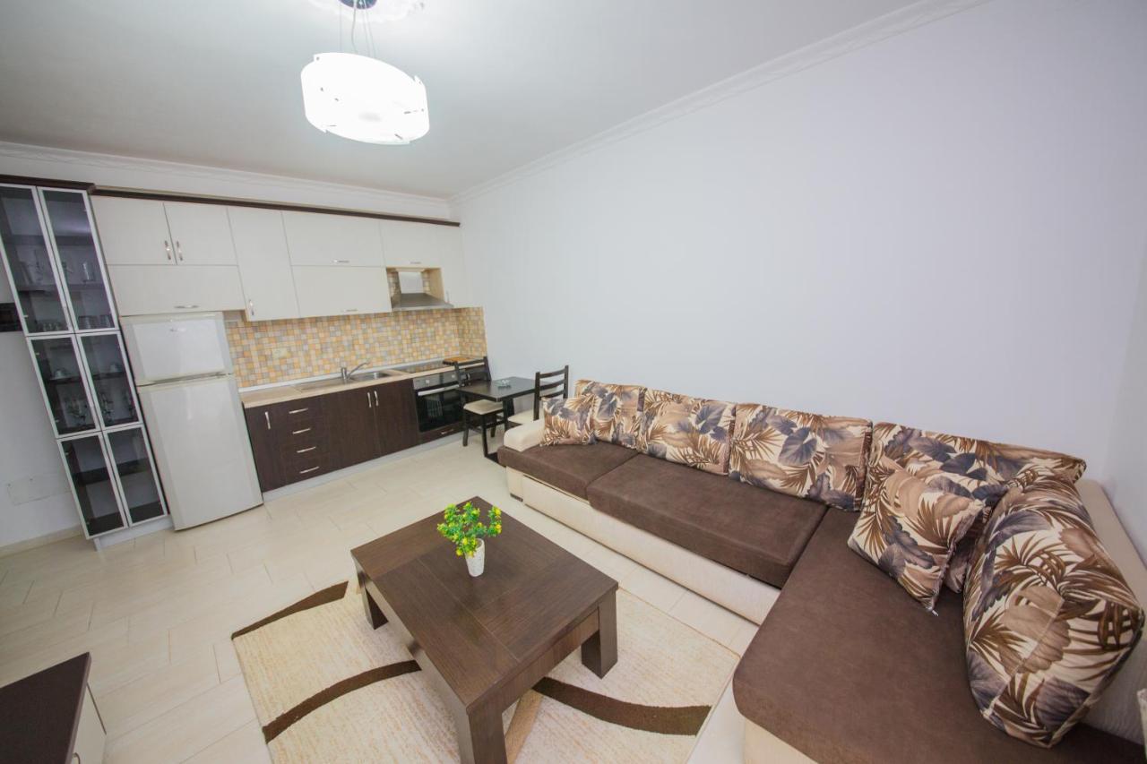 Apartments Qerret Голем Номер фото