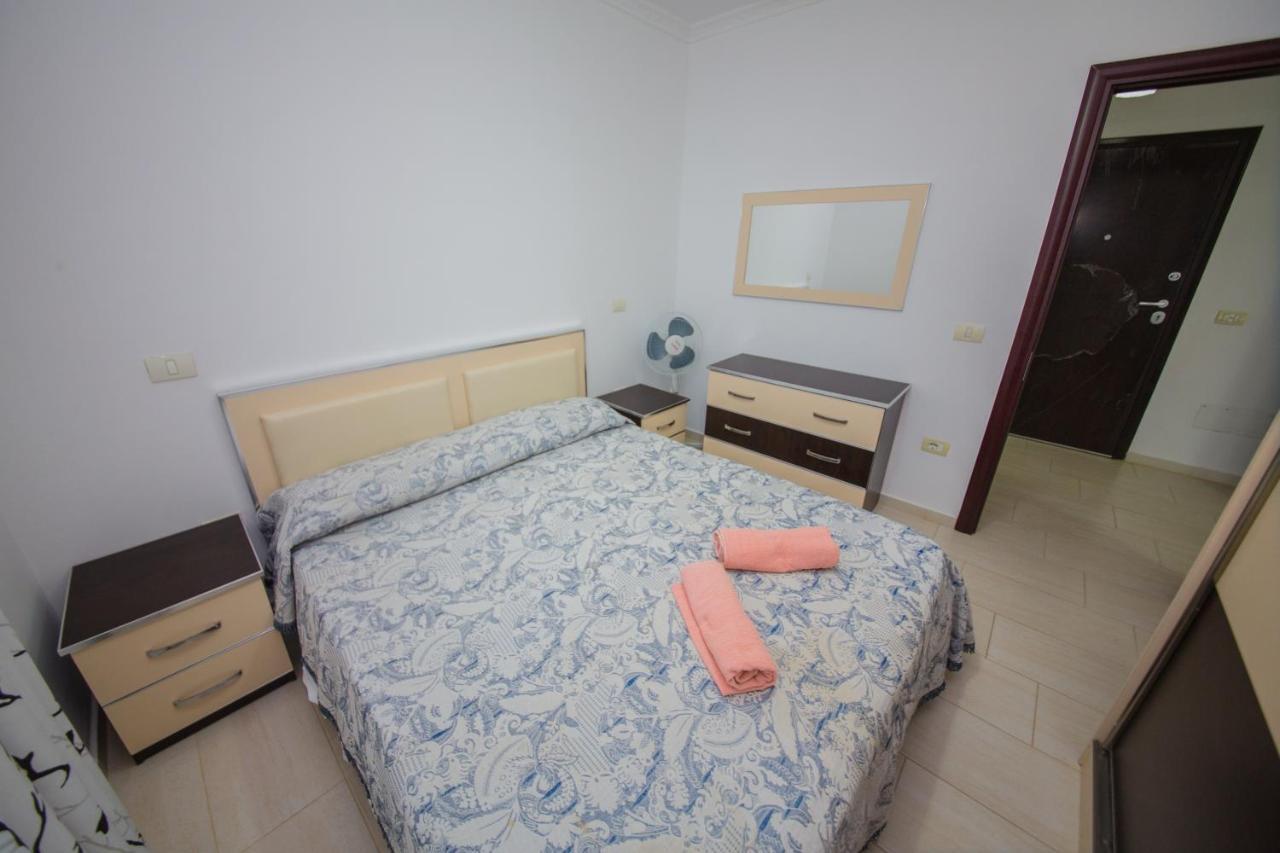 Apartments Qerret Голем Екстер'єр фото