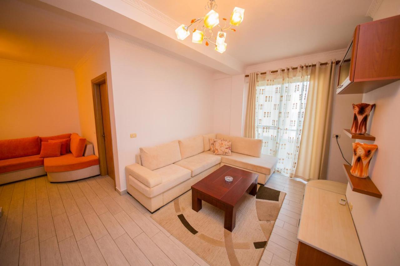 Apartments Qerret Голем Екстер'єр фото